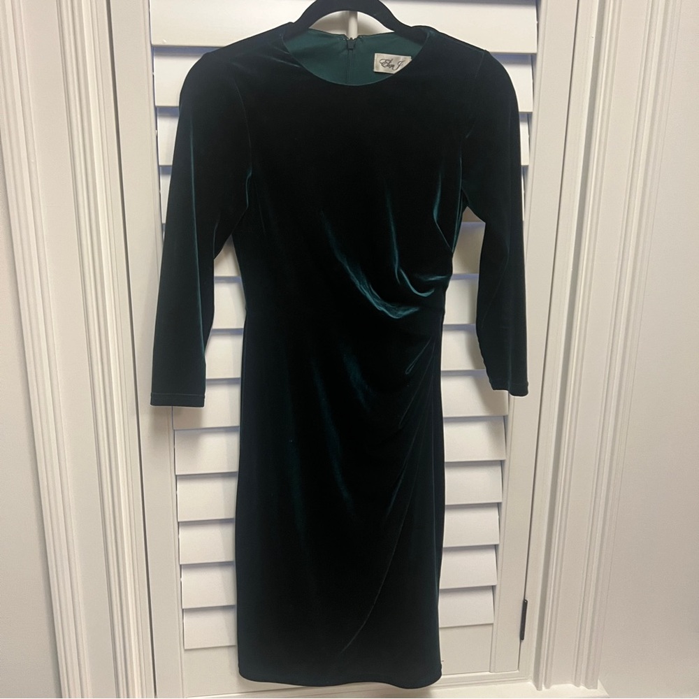 Eliza J dress, velvet Emerald dress, size 0